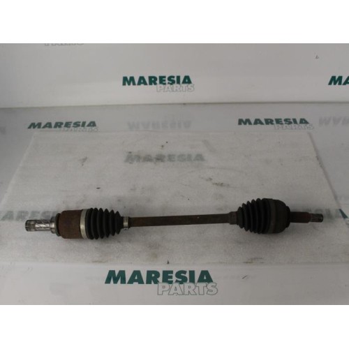 Renault - Modus - Front drive shaft, left