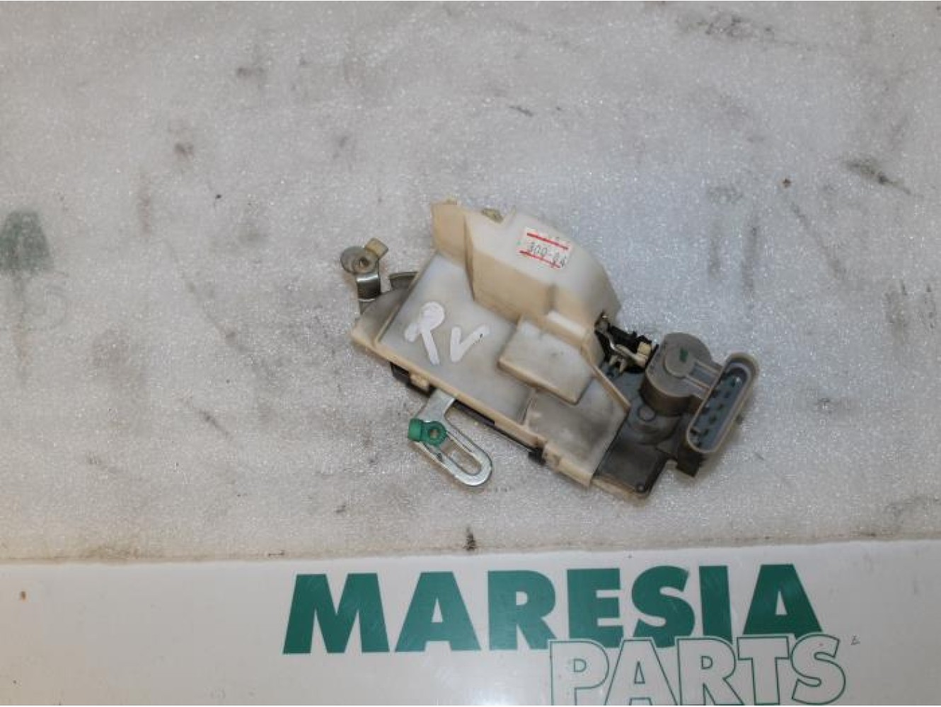 Fiat - Punto - Front door lock mechanism 4-door, right