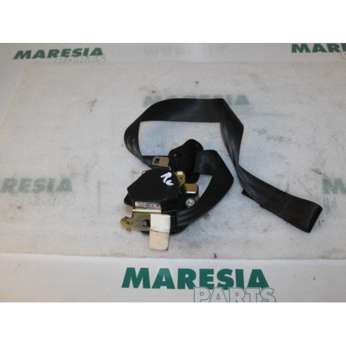 Peugeot - 206 - Front seatbelt, right