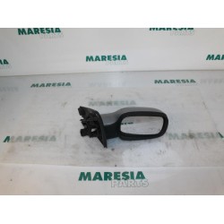 Renault - Megane - Wing mirror, right