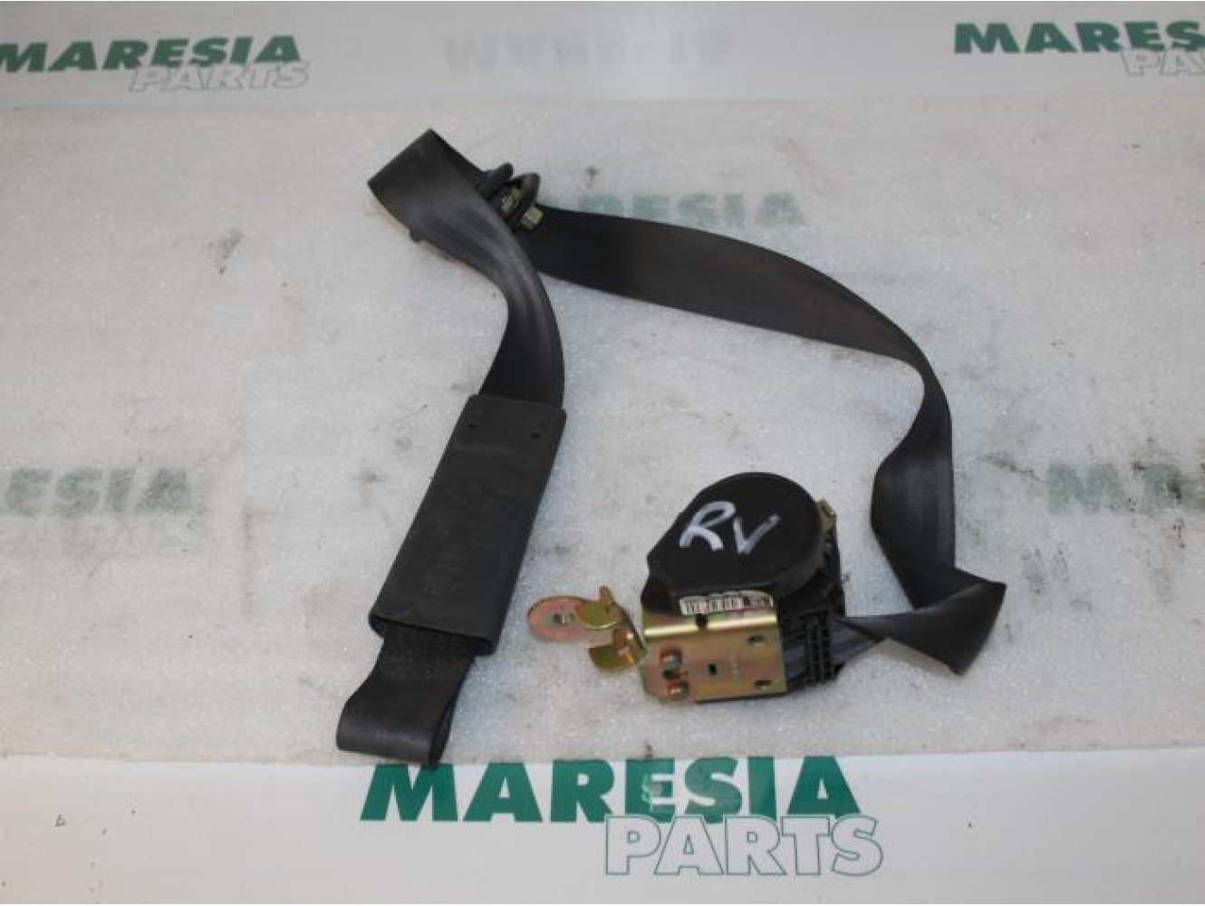 Renault - Megane - Front seatbelt, right