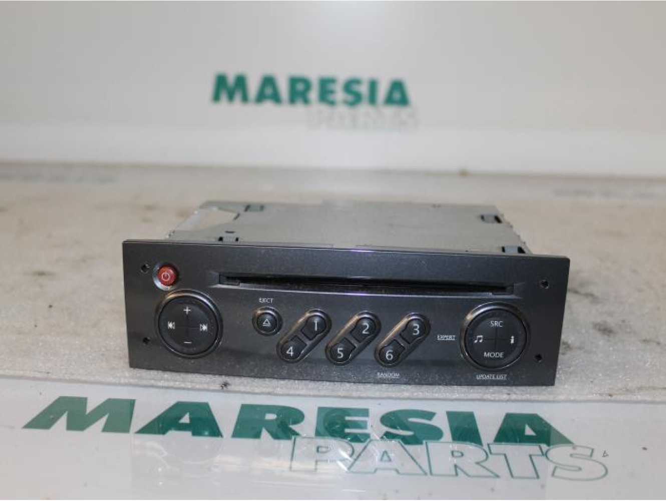 Renault - Clio - Radio CD player