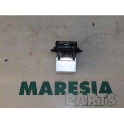 Renault - Clio - Heater resistor