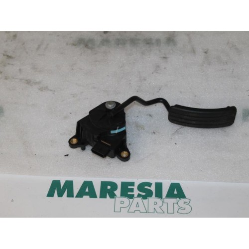 Renault - Clio - Gaspedaalpositie Sensor