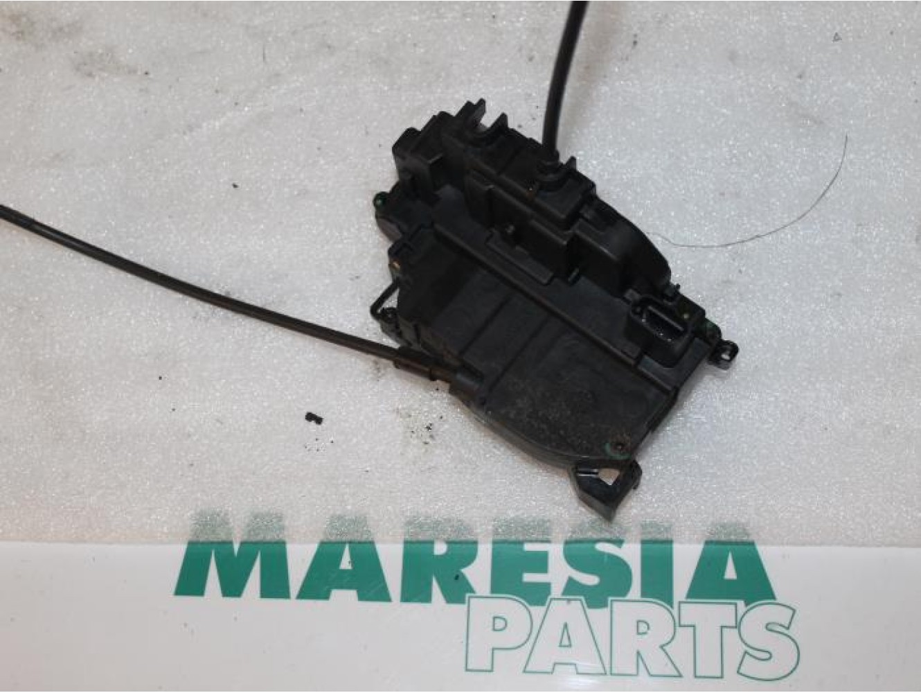 Renault - Clio - Front door lock mechanism 4-door, right