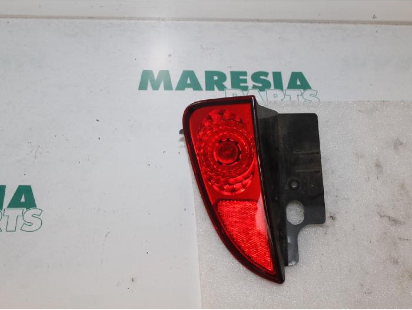 Renault - Espace - Rear fog light