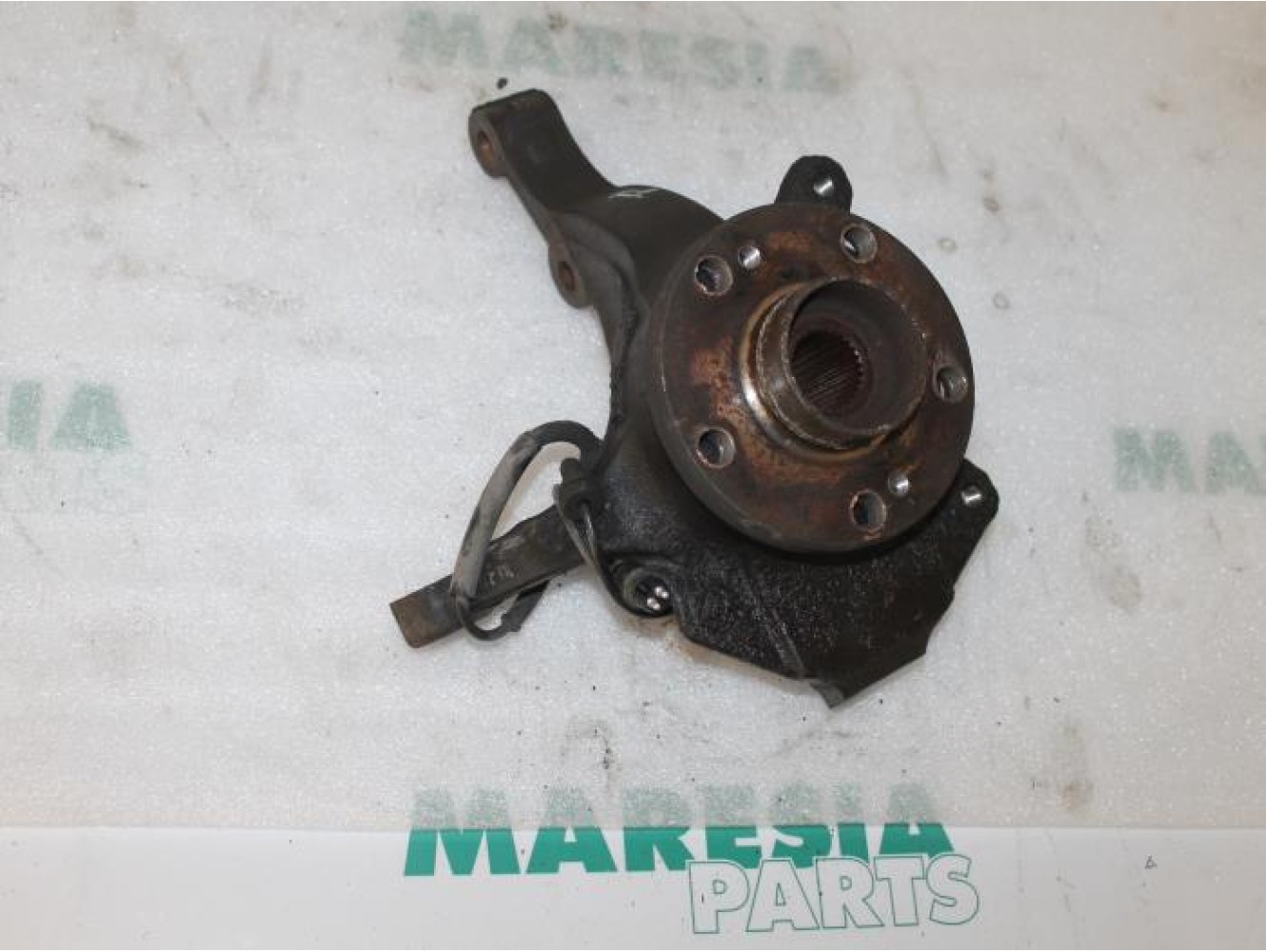 Renault - Espace - Knuckle, front right