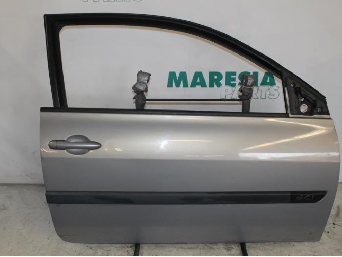 Renault - Megane - Tür 2-türig rechts