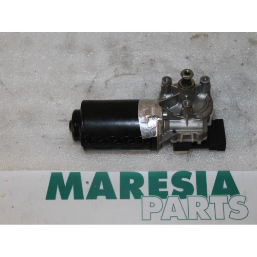 Fiat - Doblo - Front wiper motor
