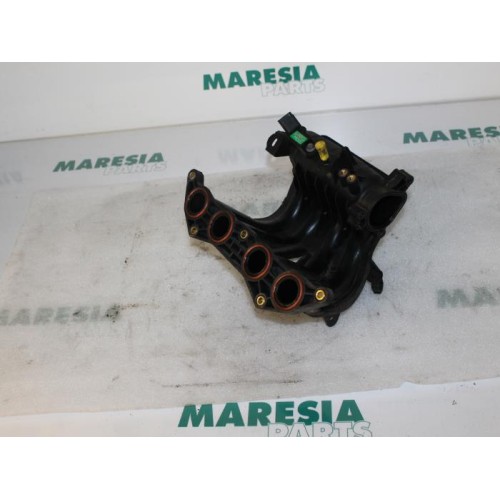 Citroen - C3 - Intake manifold