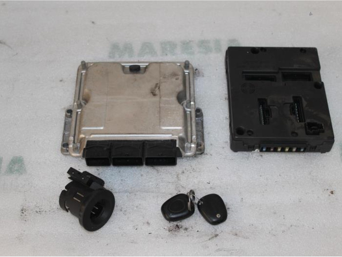 Renault - Megane - Engine management computer