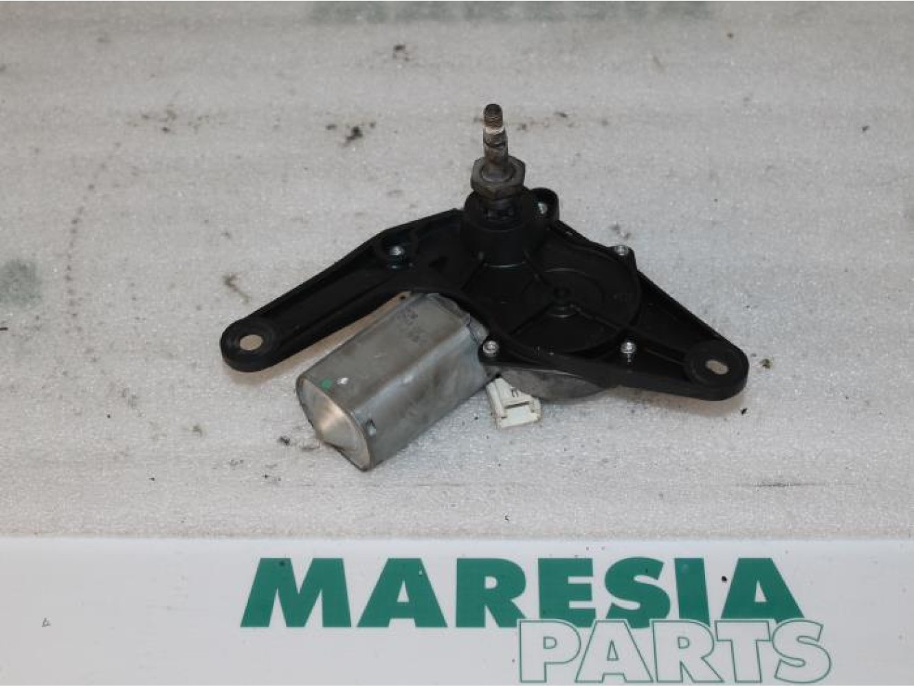 Renault - Clio - Rear wiper motor