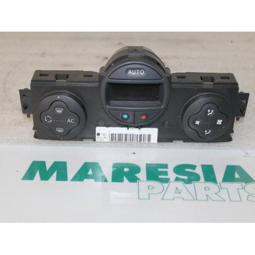 Renault - Megane - Heater control panel