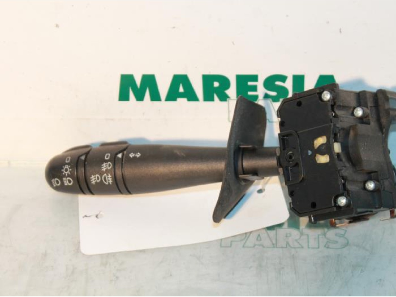 Renault - Megane Scenic - Indicator switch