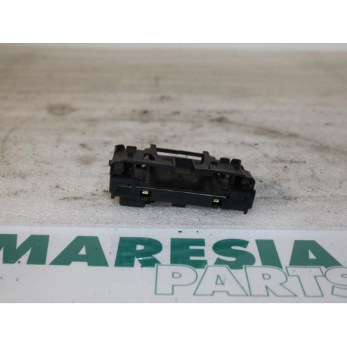 Renault - Megane Scenic - Card reader (lock)
