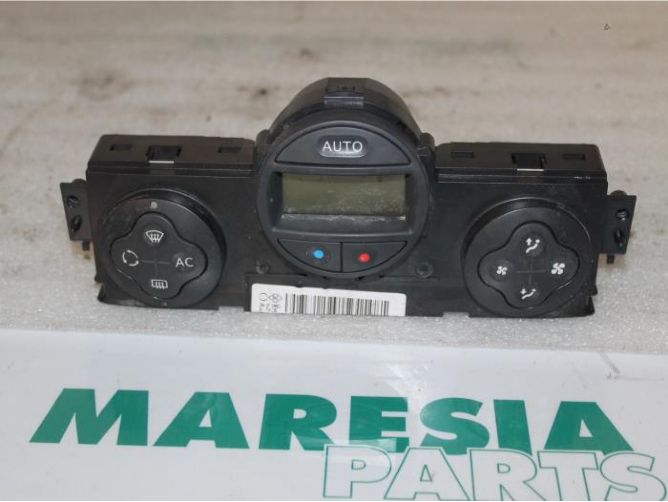 Renault - Megane Scenic - Heater control panel