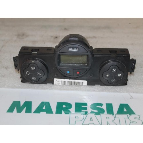 Renault - Megane Scenic - Heater control panel