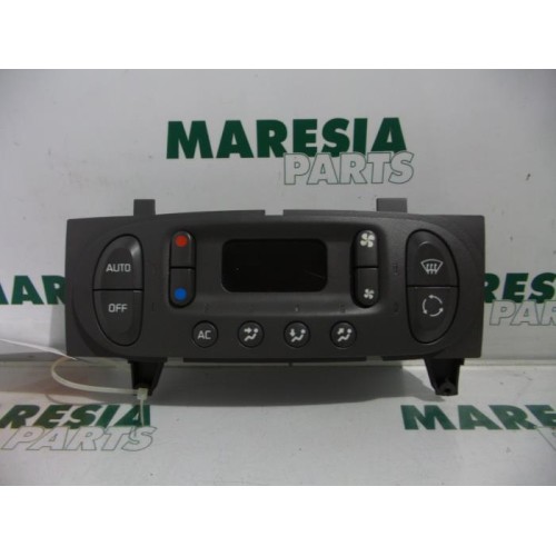 Renault - Megane Scenic - Heater control panel