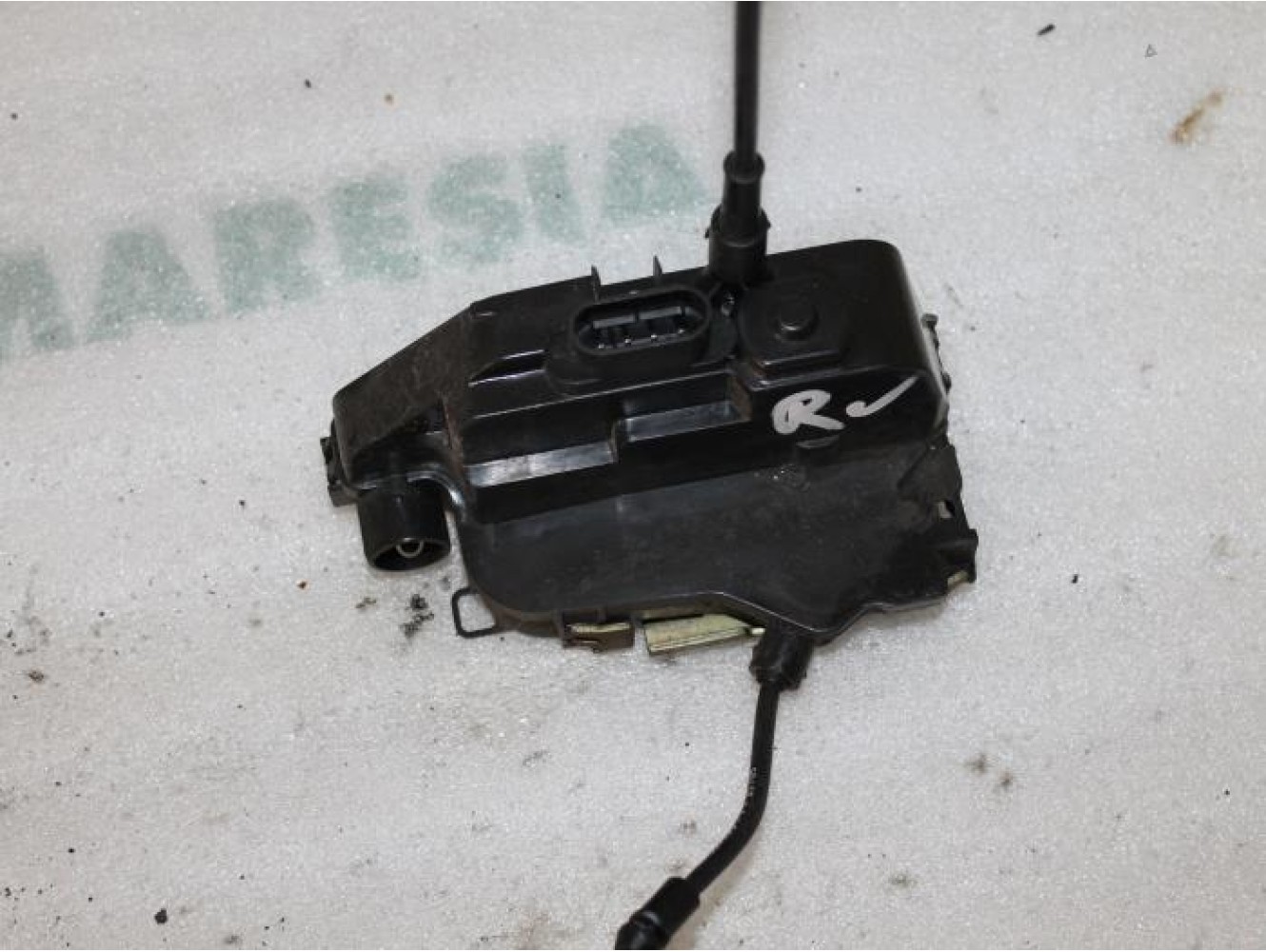 Renault - Megane Scenic - Front door lock mechanism 4-door, right