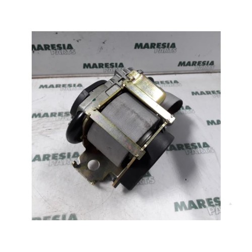 Renault - Megane Scenic - Sicherheitsgurt links hinten