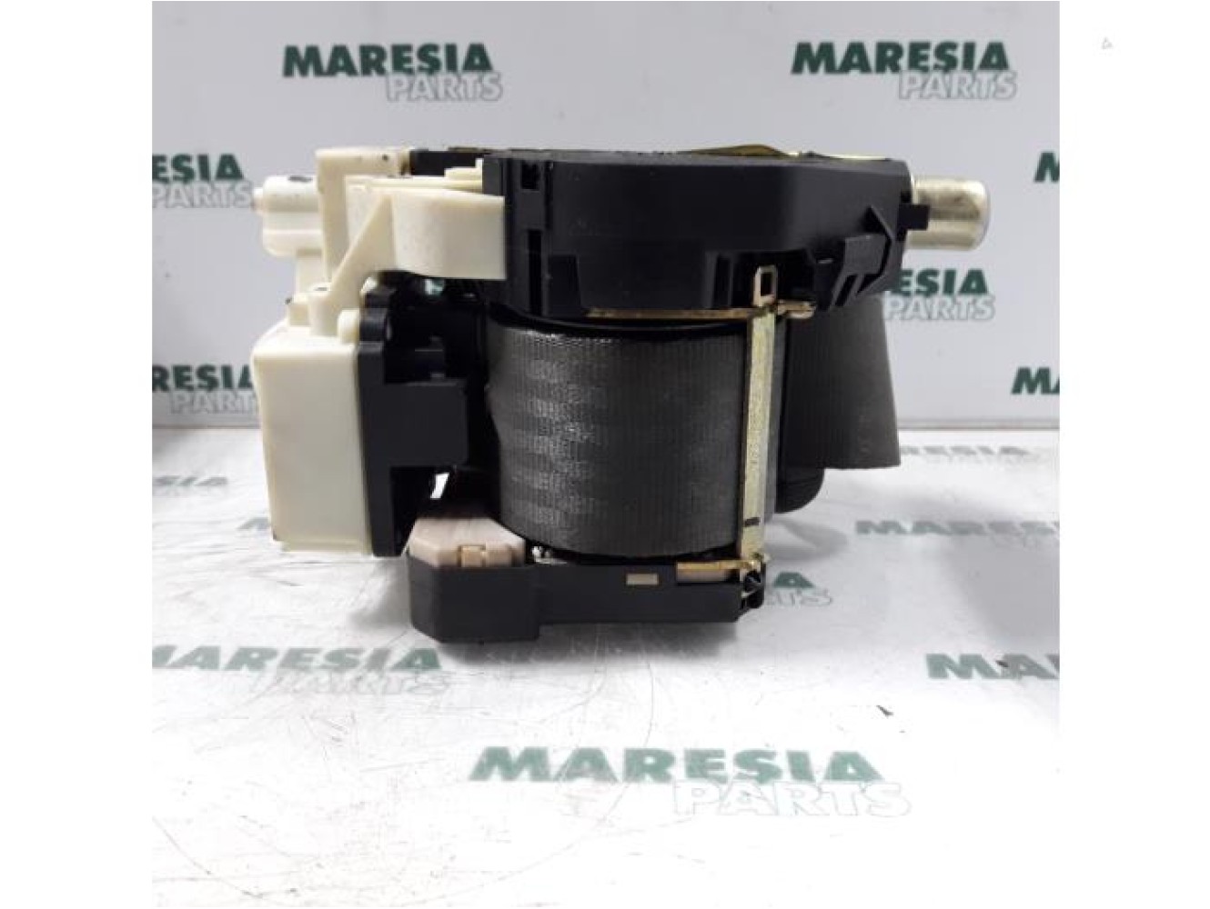Fiat - Punto - Front seatbelt, right