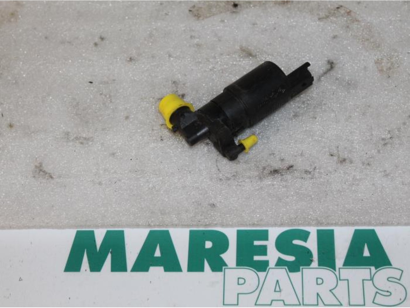 Citroen - C1 - Scheibensprüherpumpe vorne