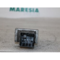Peugeot - Partner - Glow plug relay
