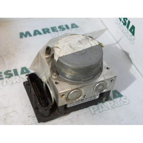 Renault - Megane Scenic - ABS pump