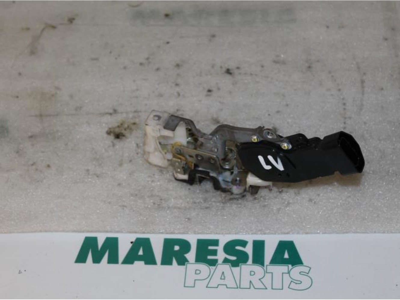 Peugeot - 107 - Türschlossmechanik 4-türig links vorne