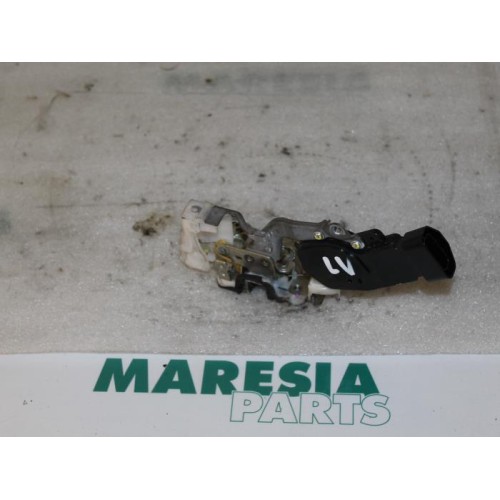 Peugeot - 107 - Door lock mechanism 4-door, front left
