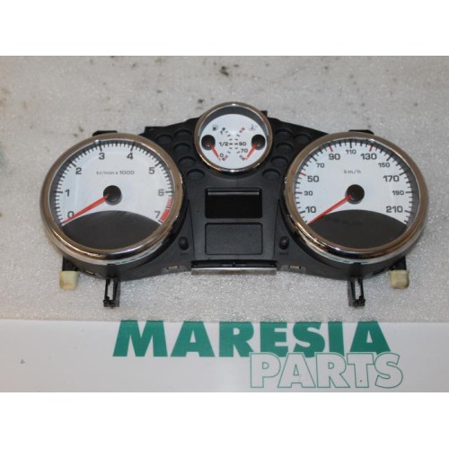 Peugeot - 207 - Instrumentenpaneel