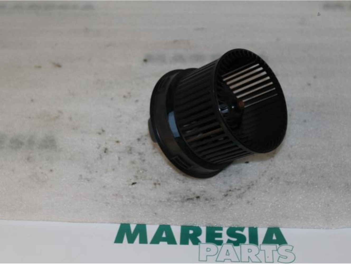 Peugeot - 207 - Heating and ventilation fan motor