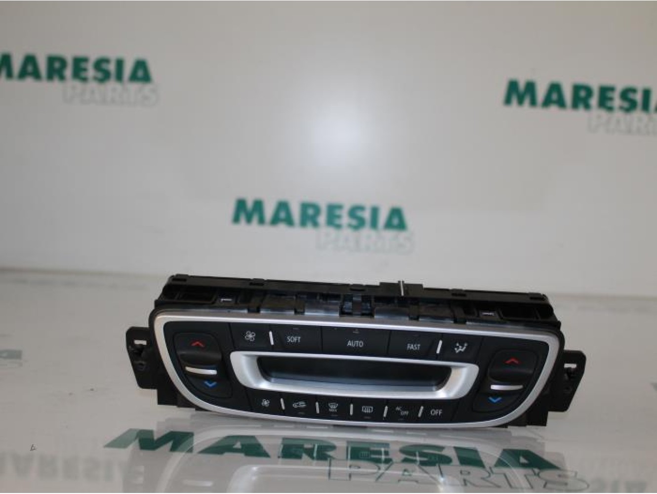 Renault - Megane - Panneau de commandes chauffage