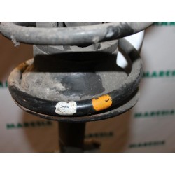 Renault - Megane Scenic - Front shock absorber rod, left