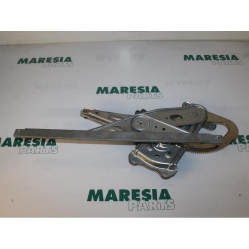 Renault - Megane - Window mechanism 4-door, front right