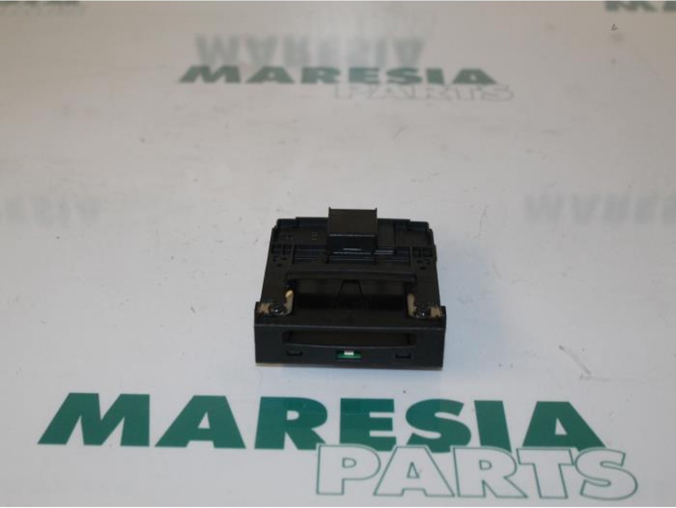 Renault - Megane - Card reader (lock)