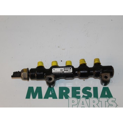 Citroen - C5 - Fuel injector nozzle