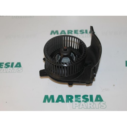 Renault - Megane Scenic - Kachel Ventilatiemotor