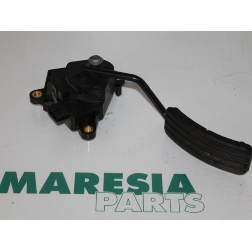 Renault - Megane Scenic - Throttle pedal position sensor