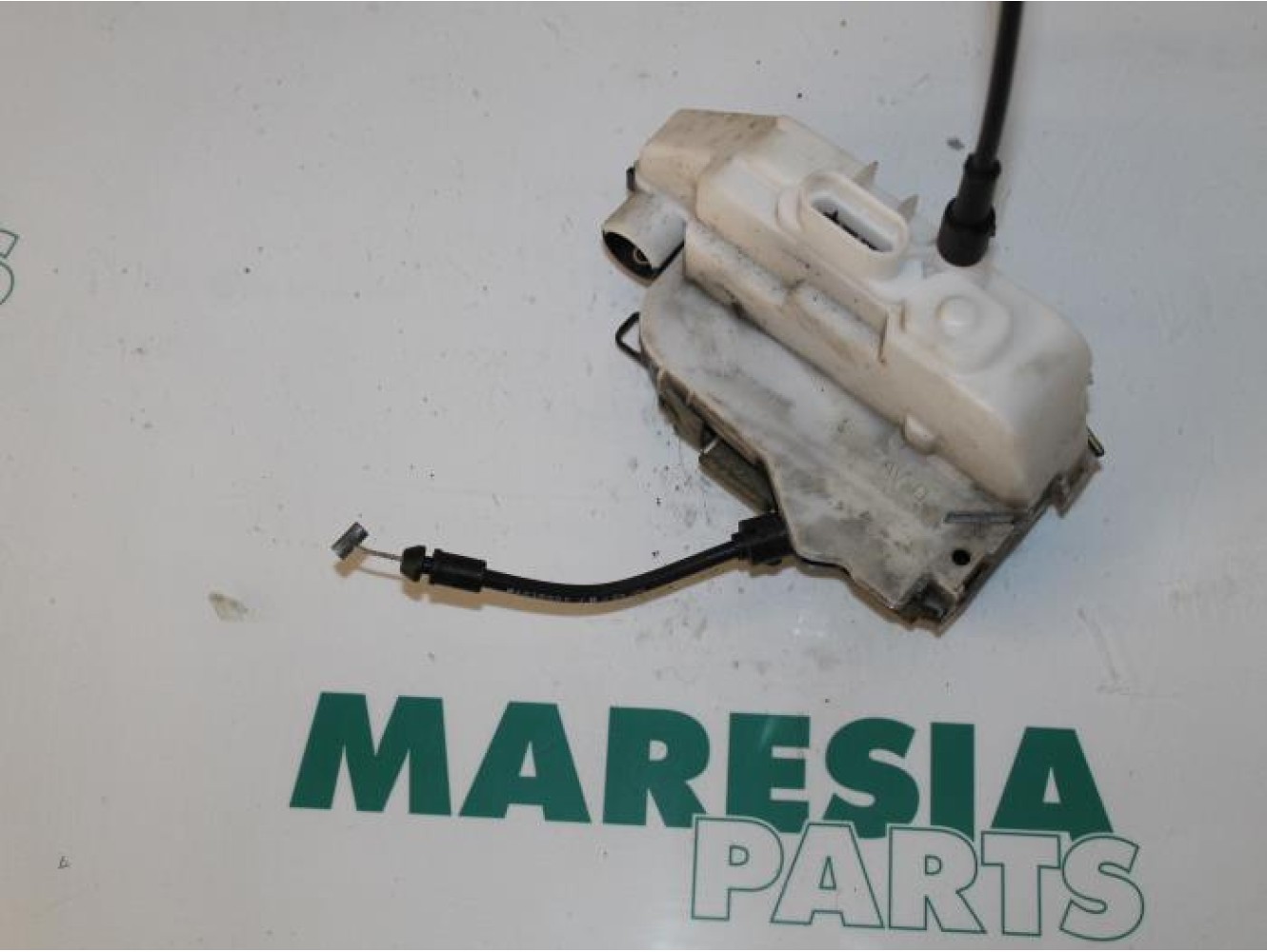 Renault - Megane Scenic - Front door lock mechanism 4-door, right