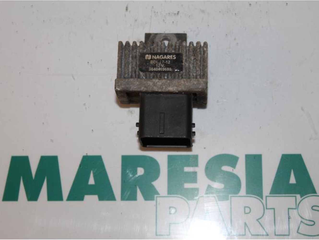 Renault - Megane Scenic - Glow plug relay