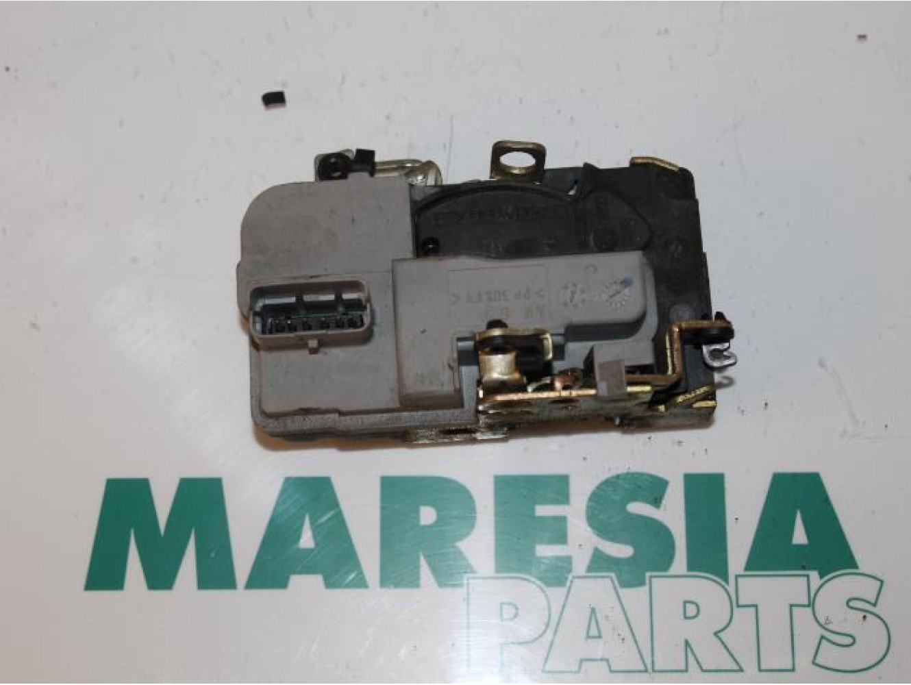 Peugeot - 206 - Türschlossmechanik 4-türig links vorne