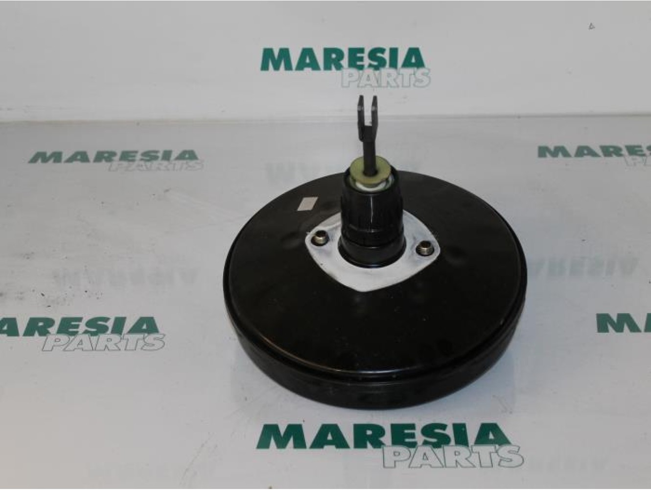 Renault - Megane Scenic - Brake servo