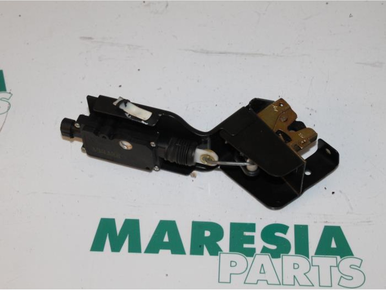 Citroen - C5 - Tailgate lock mechanism