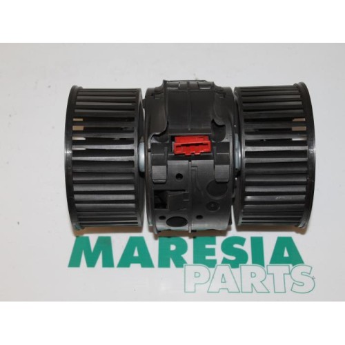 Renault - Megane - Heating and ventilation fan motor