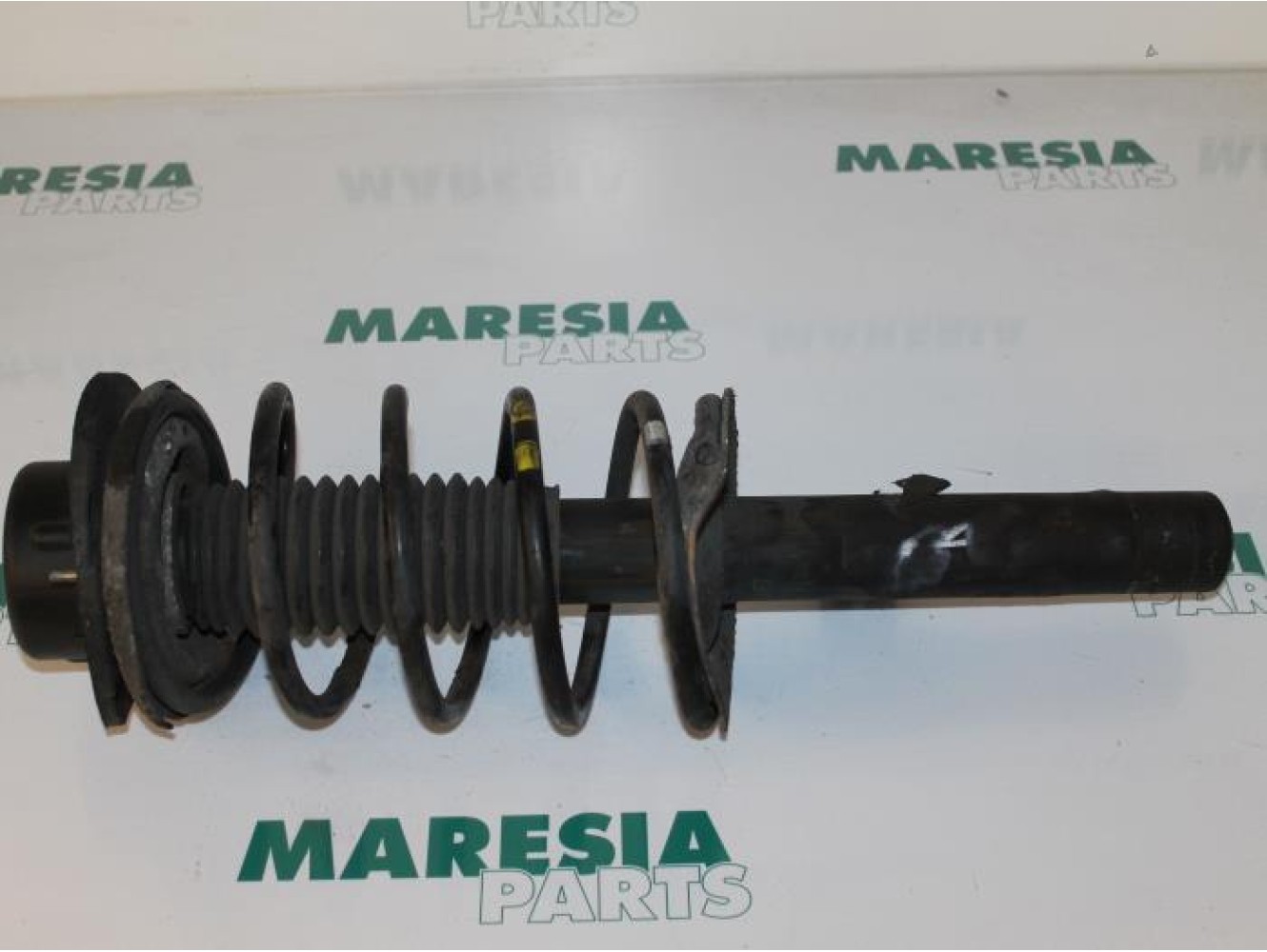 Peugeot - 206 - Front shock absorber rod, right