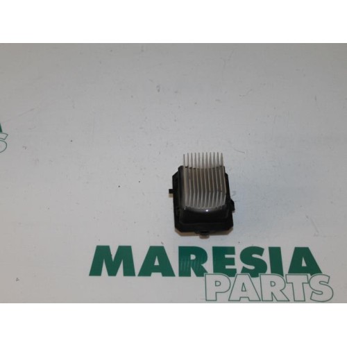 Renault - Megane - Heater resistor