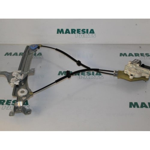 Renault - Megane - Rear door window mechanism 4-door, left