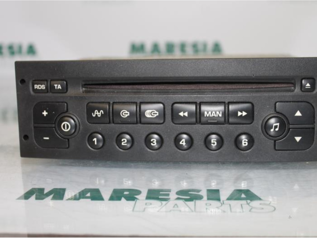Citroen - Pluriel - Radio CD player