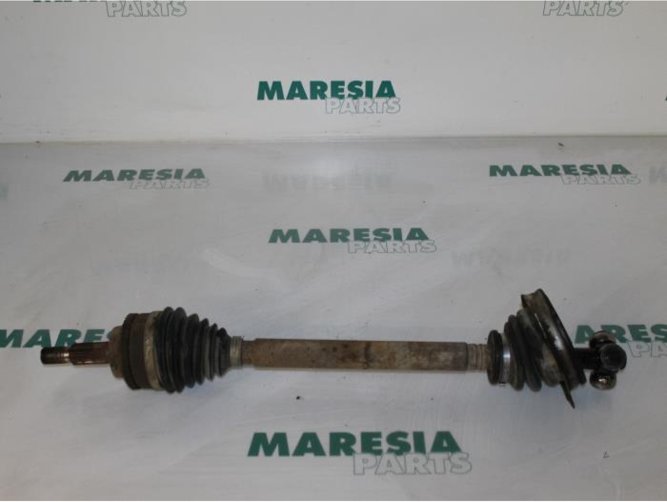 Renault - Megane Scenic - Aandrijfas links-voor